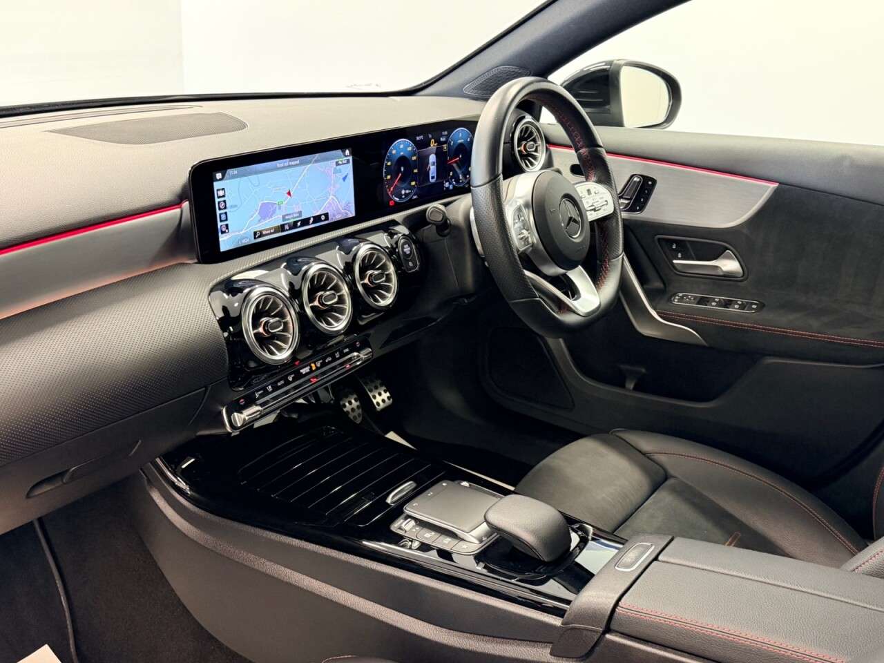 2021 MERCEDES-BENZ A CLASS SALOON 2021 MERCEDES-BENZ A CLASS SALOON