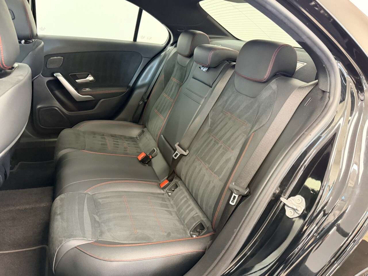 2021 MERCEDES-BENZ A CLASS SALOON 2021 MERCEDES-BENZ A CLASS SALOON
