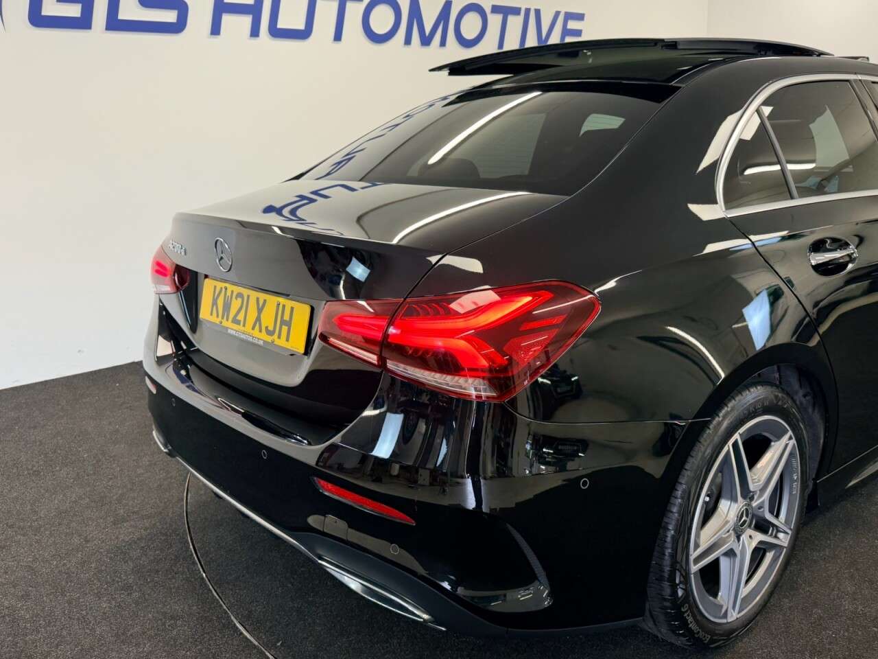 2021 MERCEDES-BENZ A CLASS SALOON 2021 MERCEDES-BENZ A CLASS SALOON