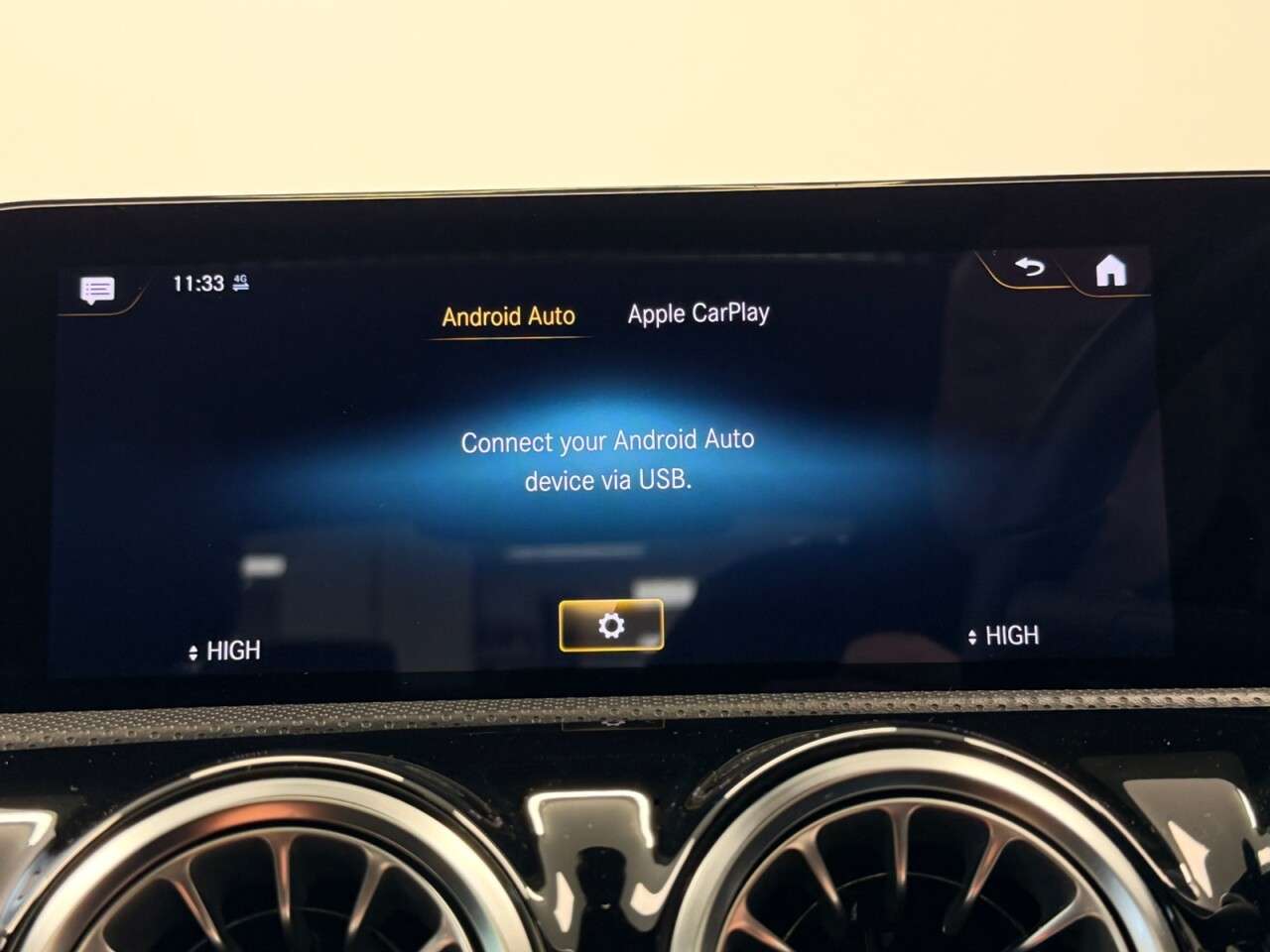 2021 MERCEDES-BENZ A CLASS SALOON 2021 MERCEDES-BENZ A CLASS SALOON