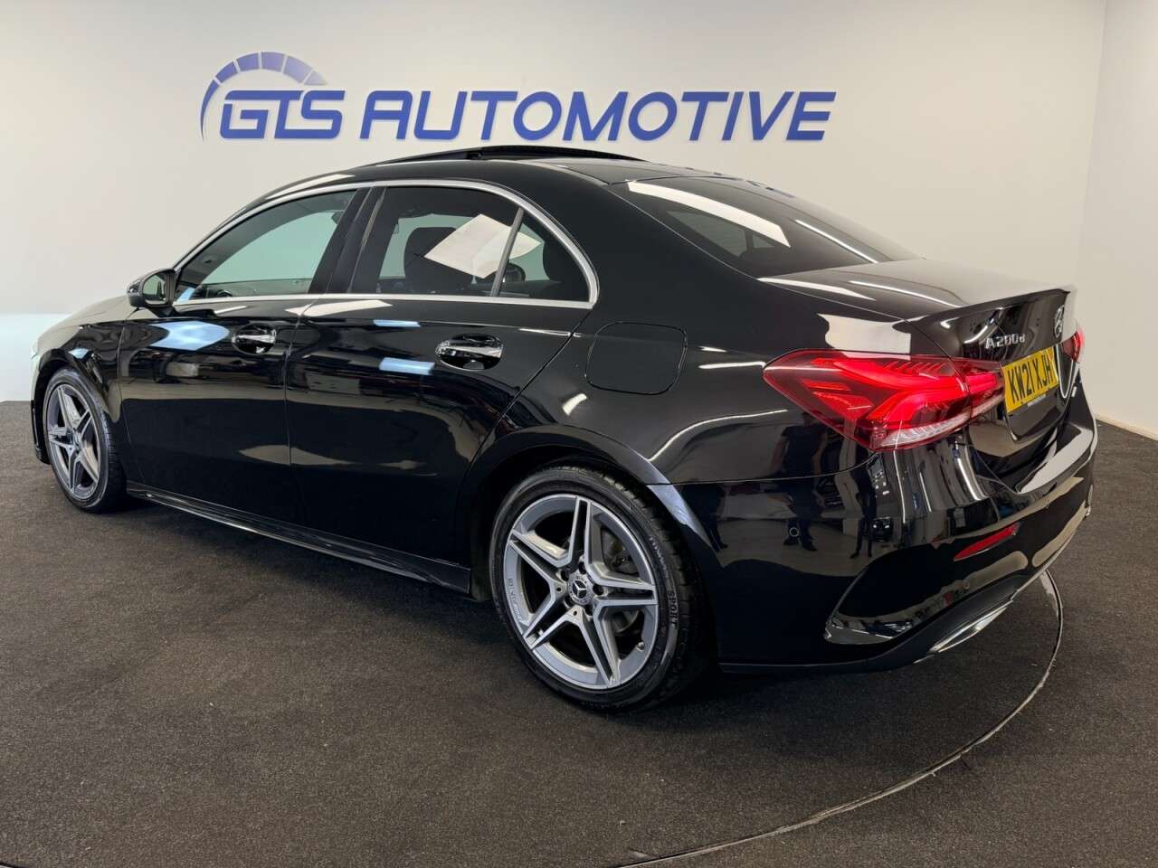 2021 MERCEDES-BENZ A CLASS SALOON 2021 MERCEDES-BENZ A CLASS SALOON