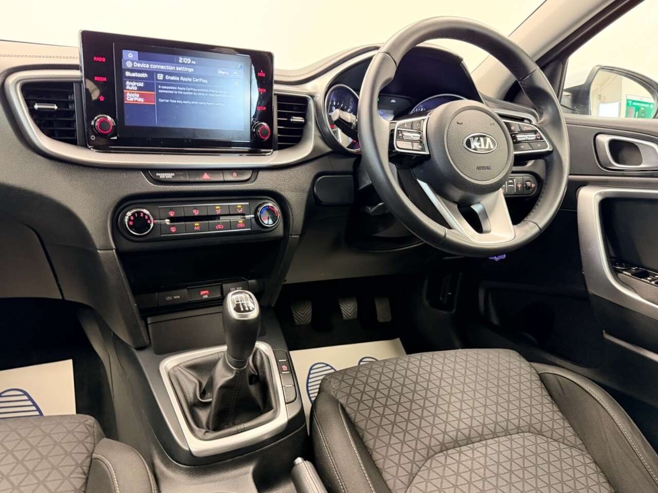 2020 KIA XCEED 2020 KIA XCEED