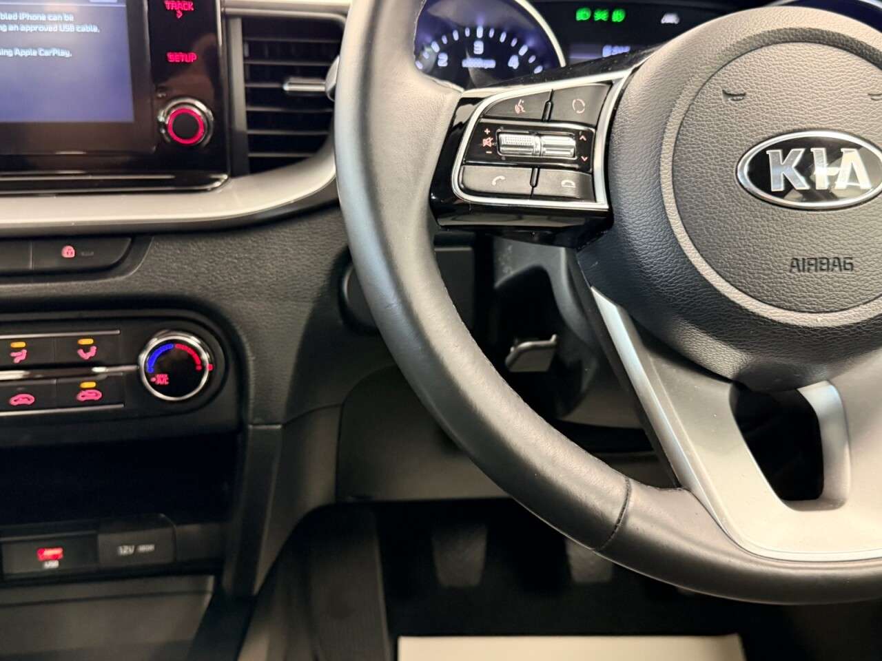 2020 KIA XCEED 2020 KIA XCEED