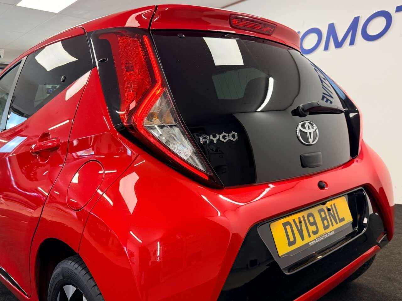 2019 TOYOTA AYGO 2019 TOYOTA AYGO