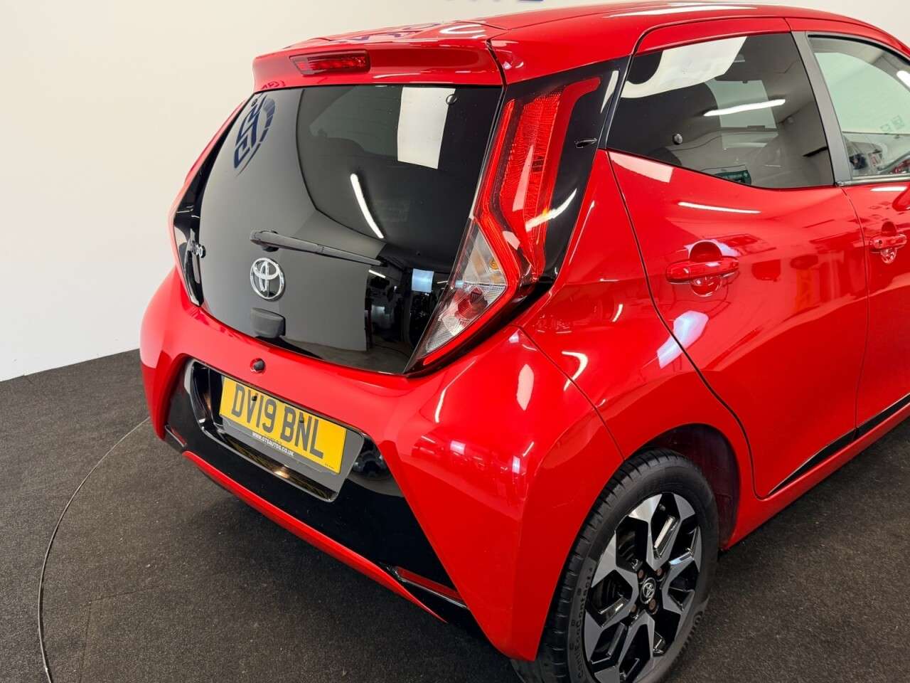 2019 TOYOTA AYGO 2019 TOYOTA AYGO