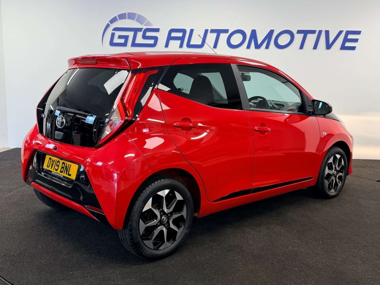2019 TOYOTA AYGO 2019 TOYOTA AYGO