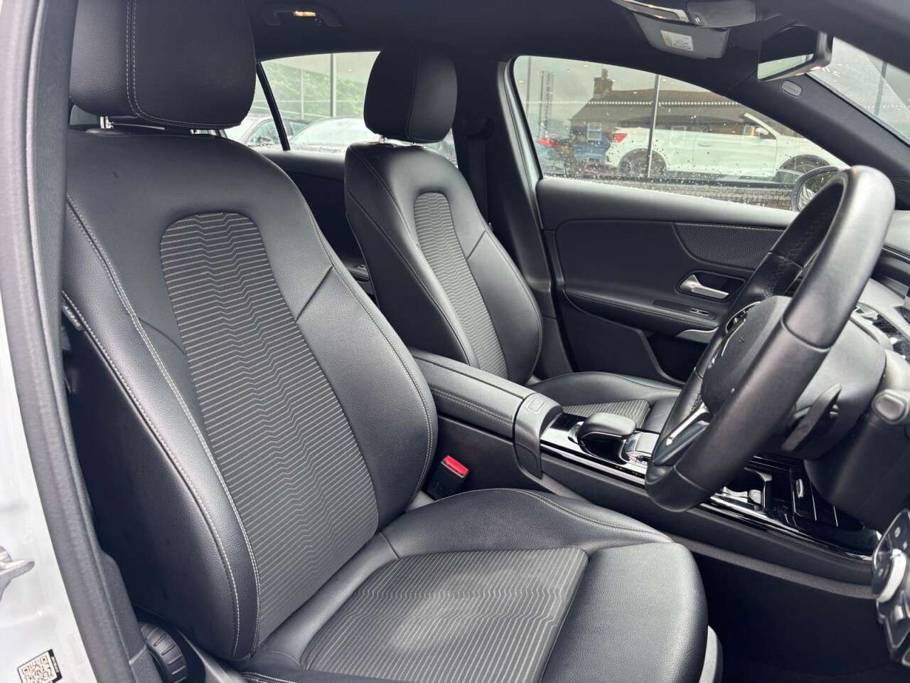 A 2019 MERCEDES-BENZ A CLASS A180d SPORT EXECUTIVE 7G-DCT AUTO 115 BHP + SAT NAV + HEATED SEATS + CAMERA A 2019 MERCEDES-BENZ A CLASS A180d SPORT EXECUTIVE 7G-DCT AUTO 115 BHP + SAT NAV + HEATED SEATS + CAMERA