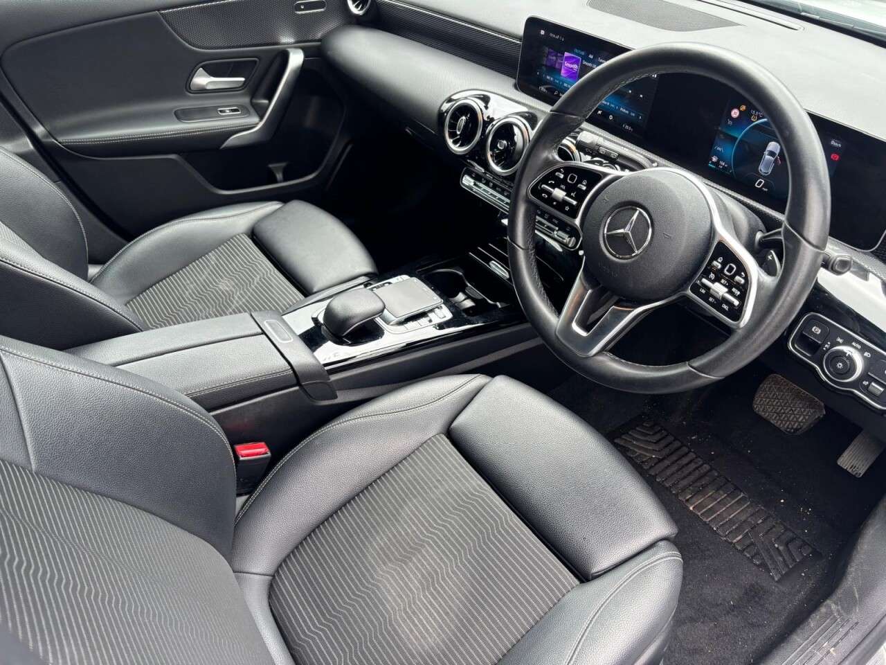 2019 MERCEDES-BENZ A CLASS 2019 MERCEDES-BENZ A CLASS