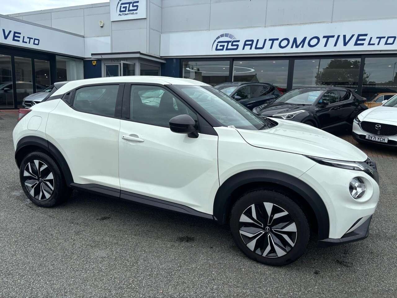 A 2023 NISSAN JUKE 1.0 DIG-T ACENTA 115 BHP + APPLE CAR PLAY + REAR CAMERA A 2023 NISSAN JUKE 1.0 DIG-T ACENTA 115 BHP + APPLE CAR PLAY + REAR CAMERA