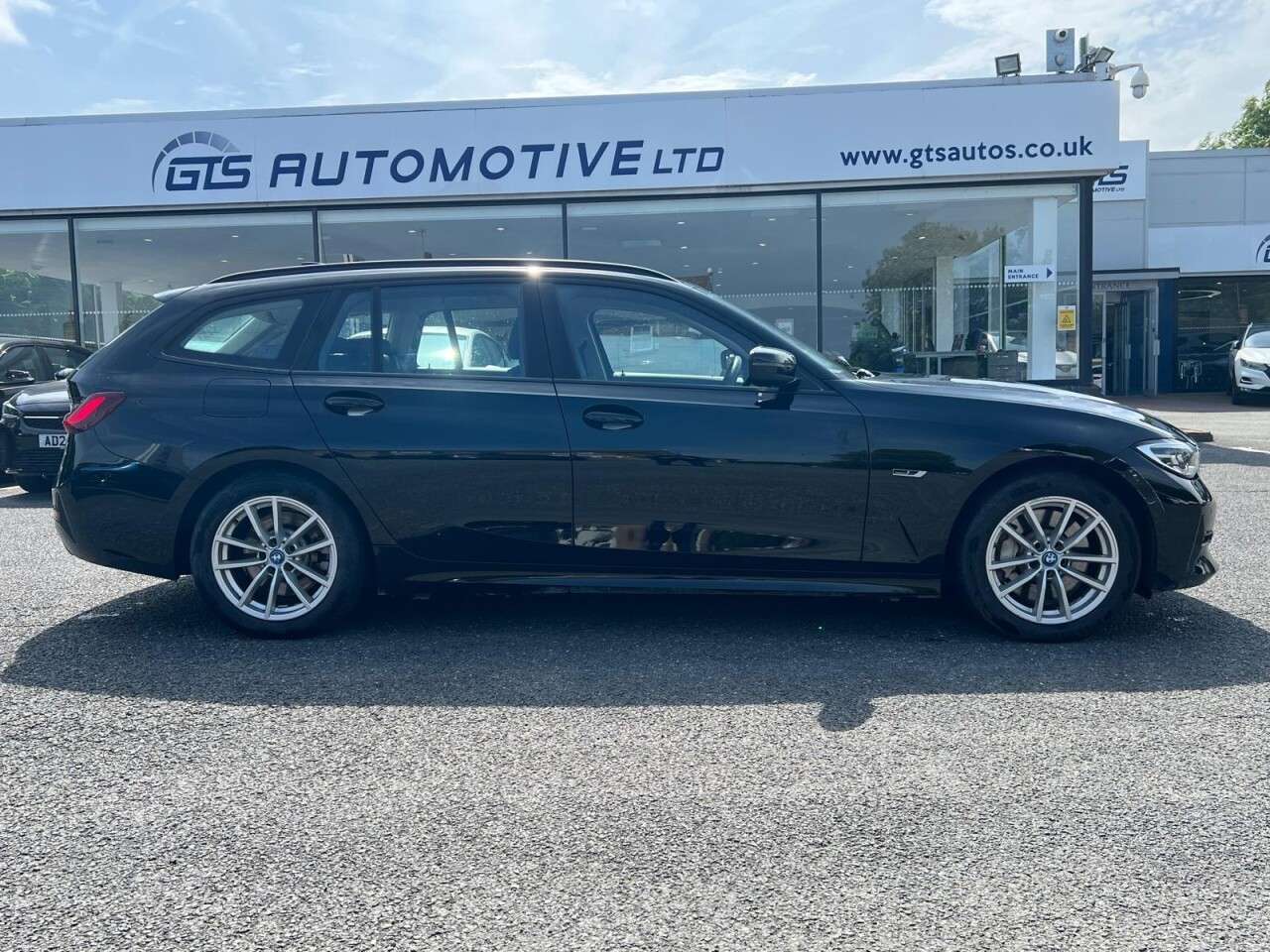 2021 BMW 3 SERIES TOURING 2021 BMW 3 SERIES TOURING