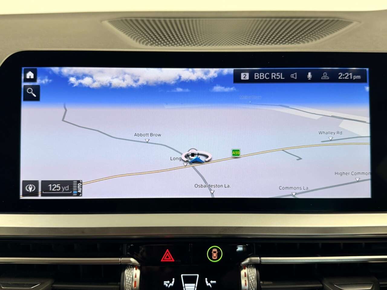 A 2021 BMW 3 SERIES TOURING 330e 12kWh SE PRO PLUG-IN HYBRID AUTO 292 BHP + SAT NAV + REAR CAMERA SIX M A 2021 BMW 3 SERIES TOURING 330e 12kWh SE PRO PLUG-IN HYBRID AUTO 292 BHP + SAT NAV + REAR CAMERA SIX M