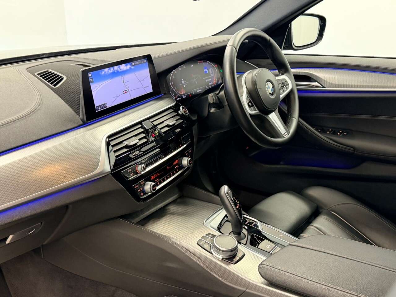 2020 BMW 5 SERIES 2020 BMW 5 SERIES