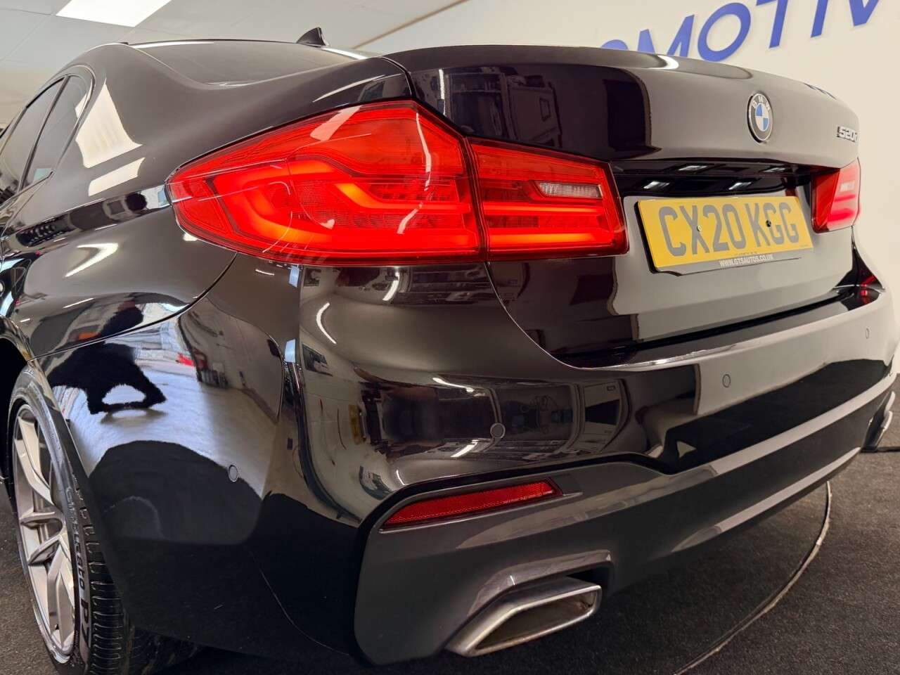 2020 BMW 5 SERIES 2020 BMW 5 SERIES