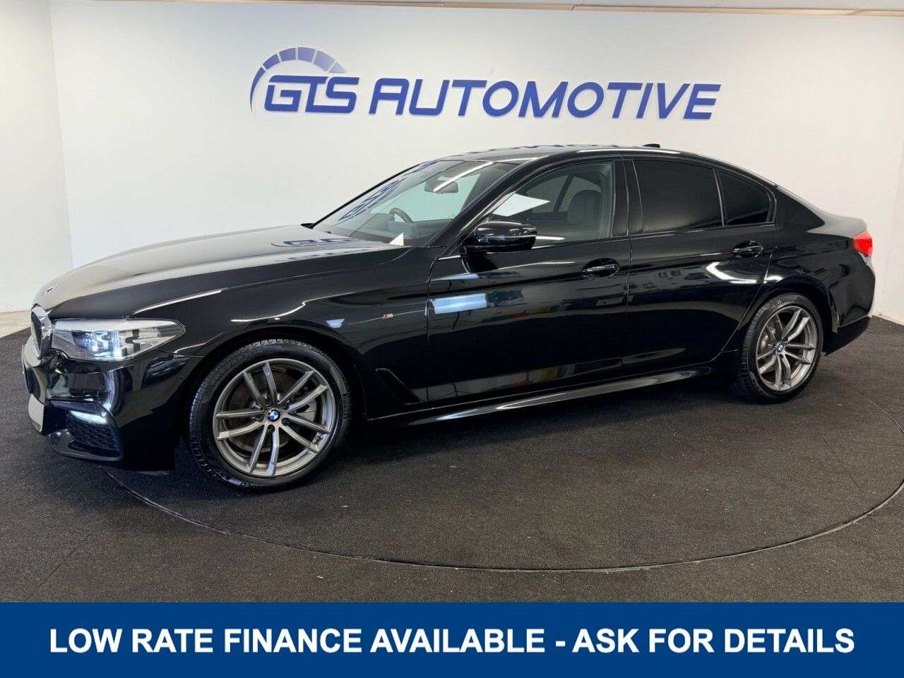 A 2020 BMW 5 SERIES 520d MHT M-SPORT HYBRID AUTO 190 BHP + SAT NAV + HEATED LEATHER SIX MONTH W A 2020 BMW 5 SERIES 520d MHT M-SPORT HYBRID AUTO 190 BHP + SAT NAV + HEATED LEATHER SIX MONTH W