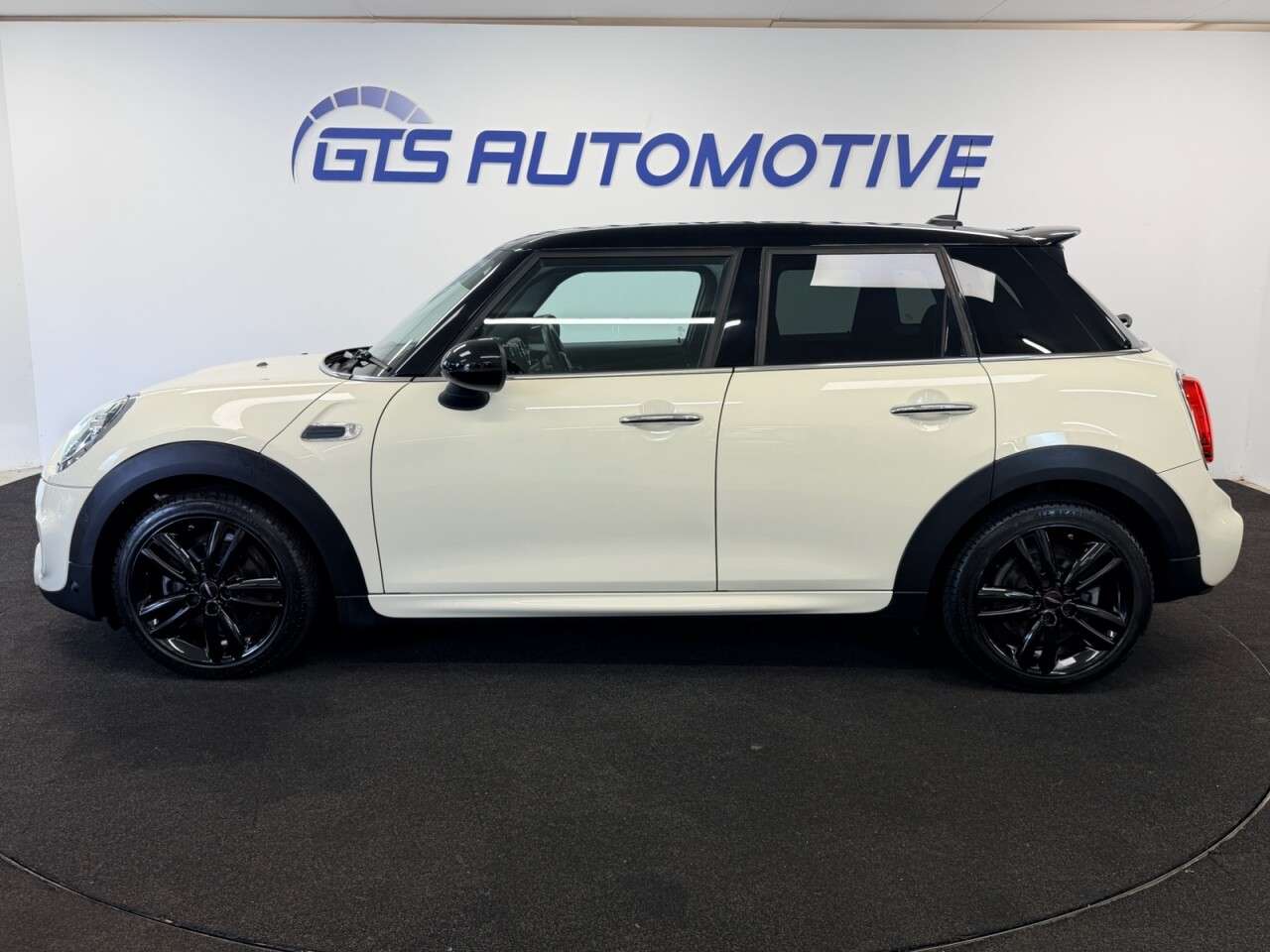 2019 MINI HATCH 2019 MINI HATCH