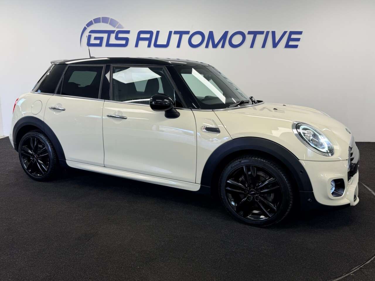 2019 MINI HATCH 2019 MINI HATCH