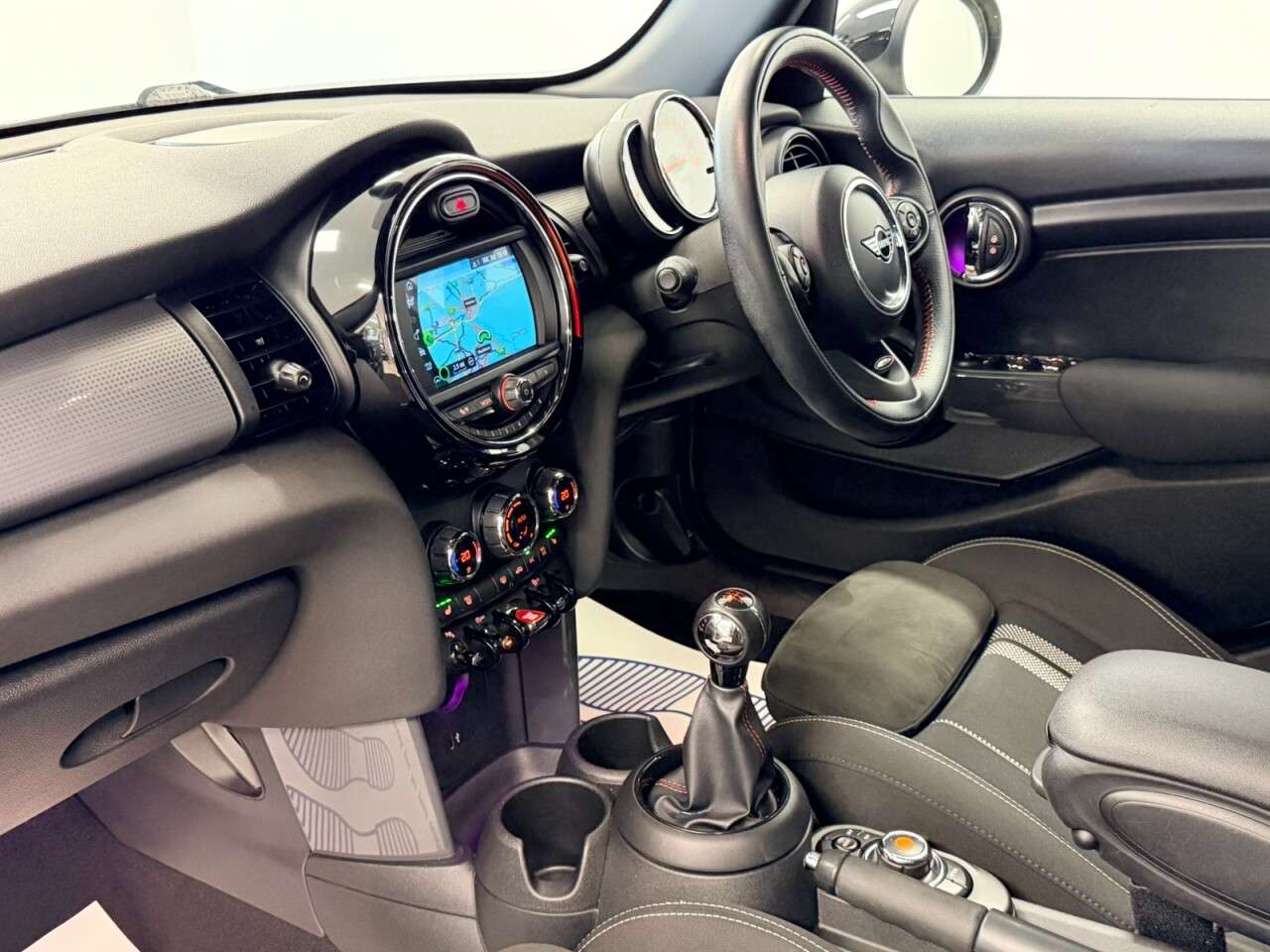 2019 MINI HATCH 2019 MINI HATCH