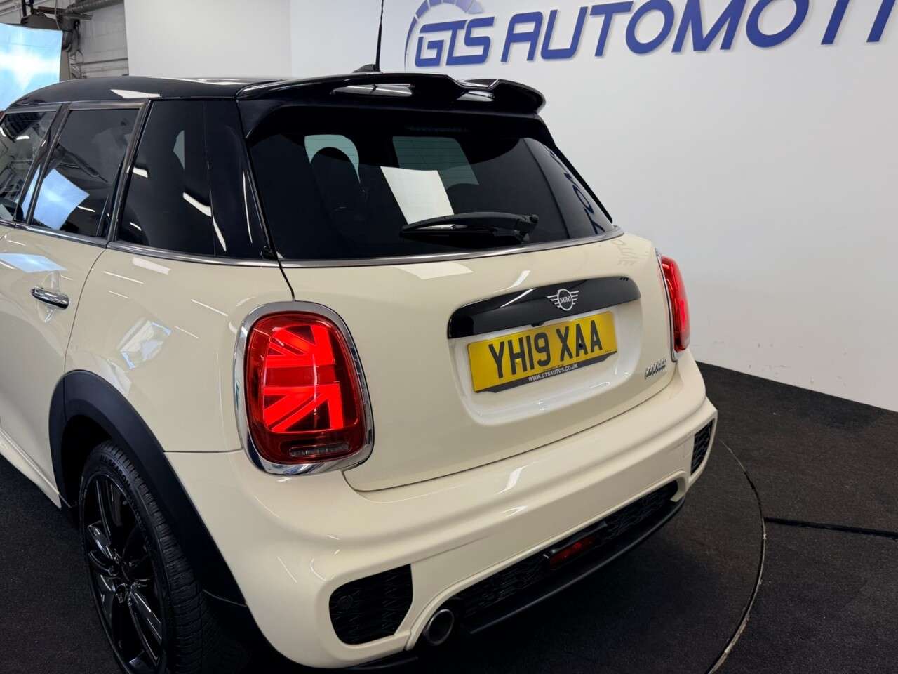 2019 MINI HATCH 2019 MINI HATCH