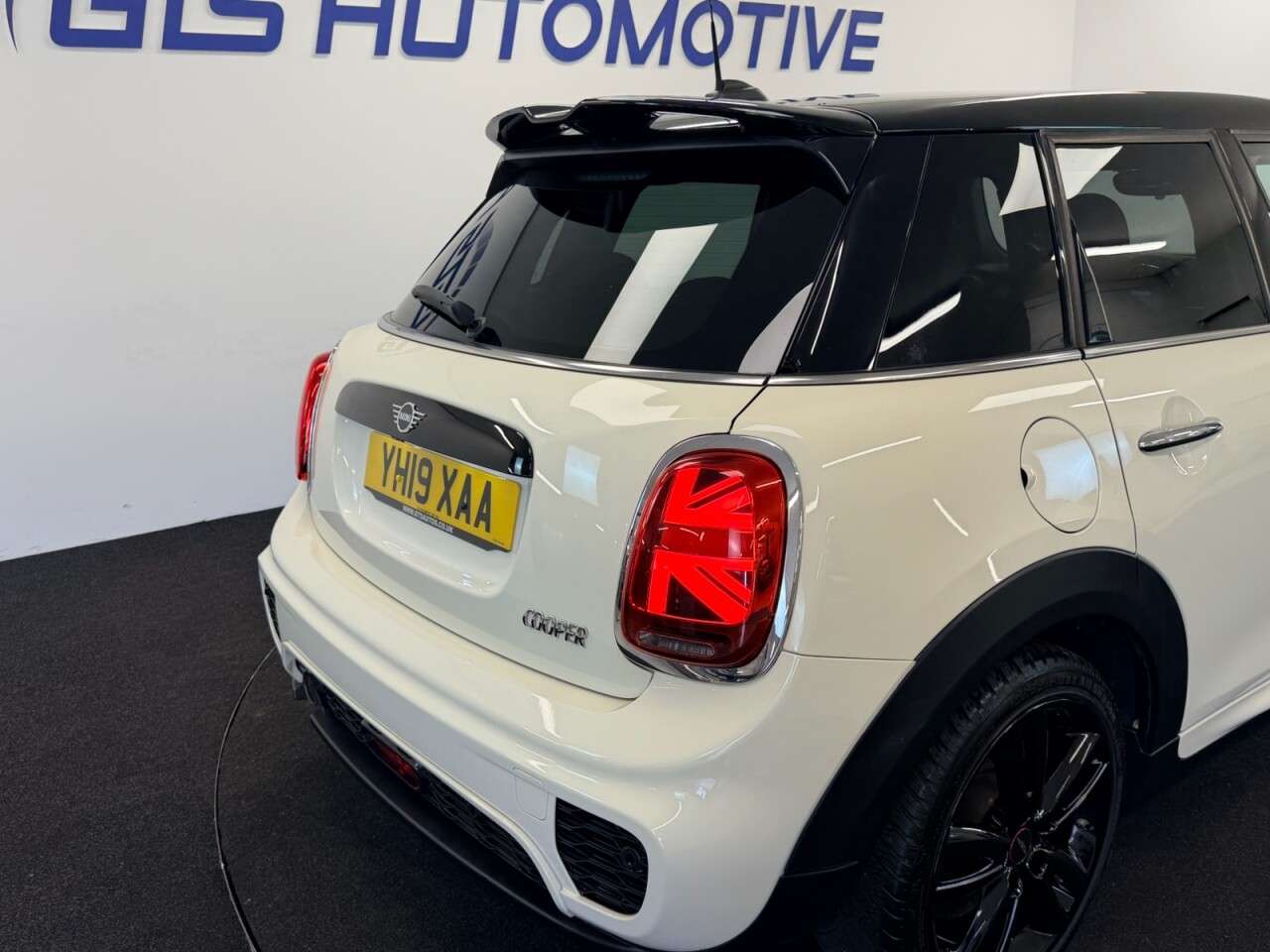 2019 MINI HATCH 2019 MINI HATCH