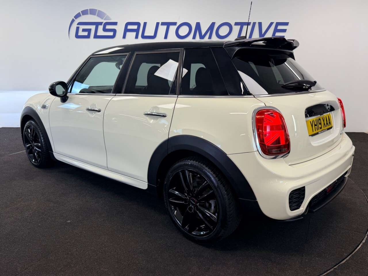 2019 MINI HATCH 2019 MINI HATCH