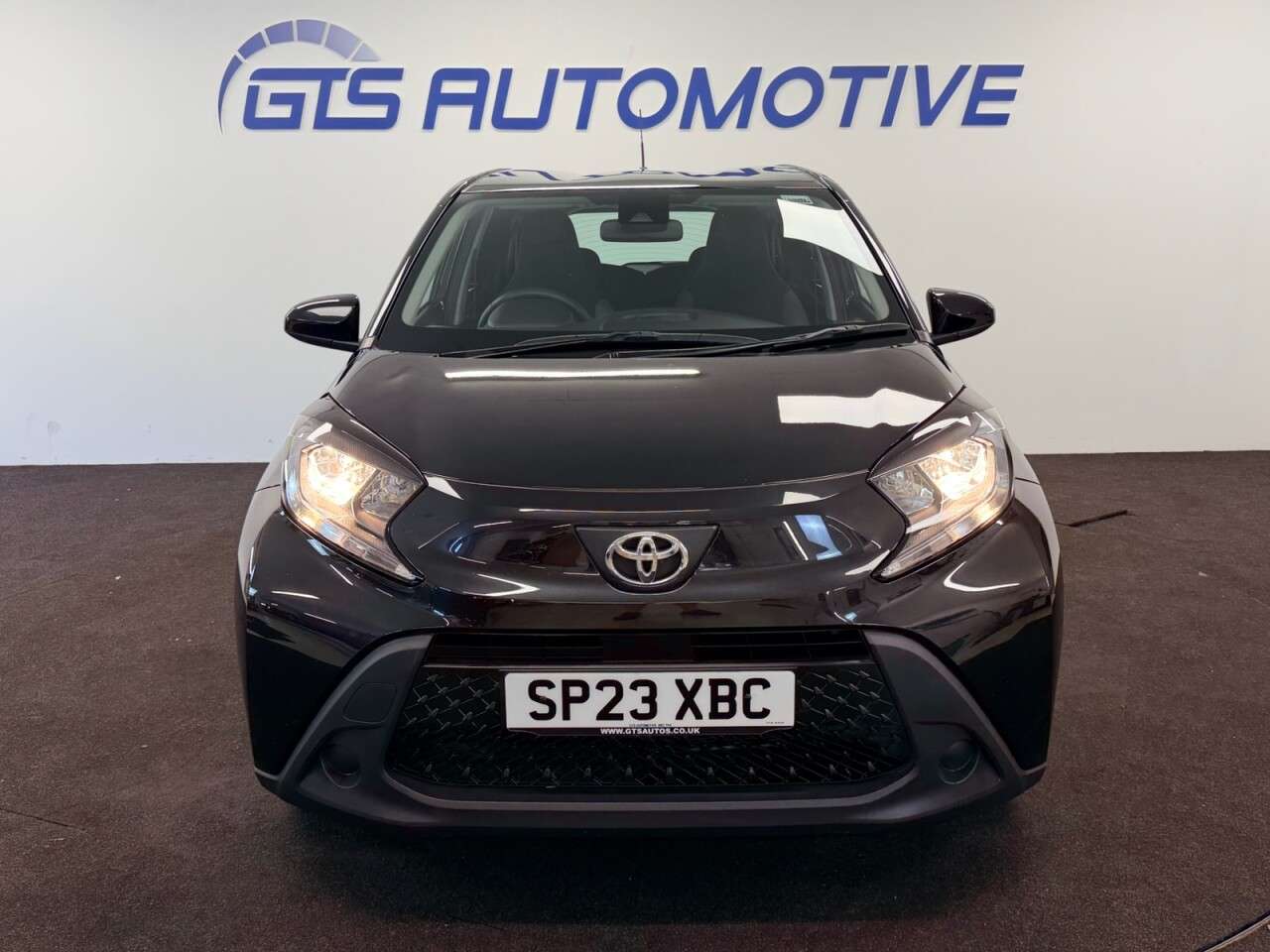 2023 TOYOTA AYGO X 2023 TOYOTA AYGO X