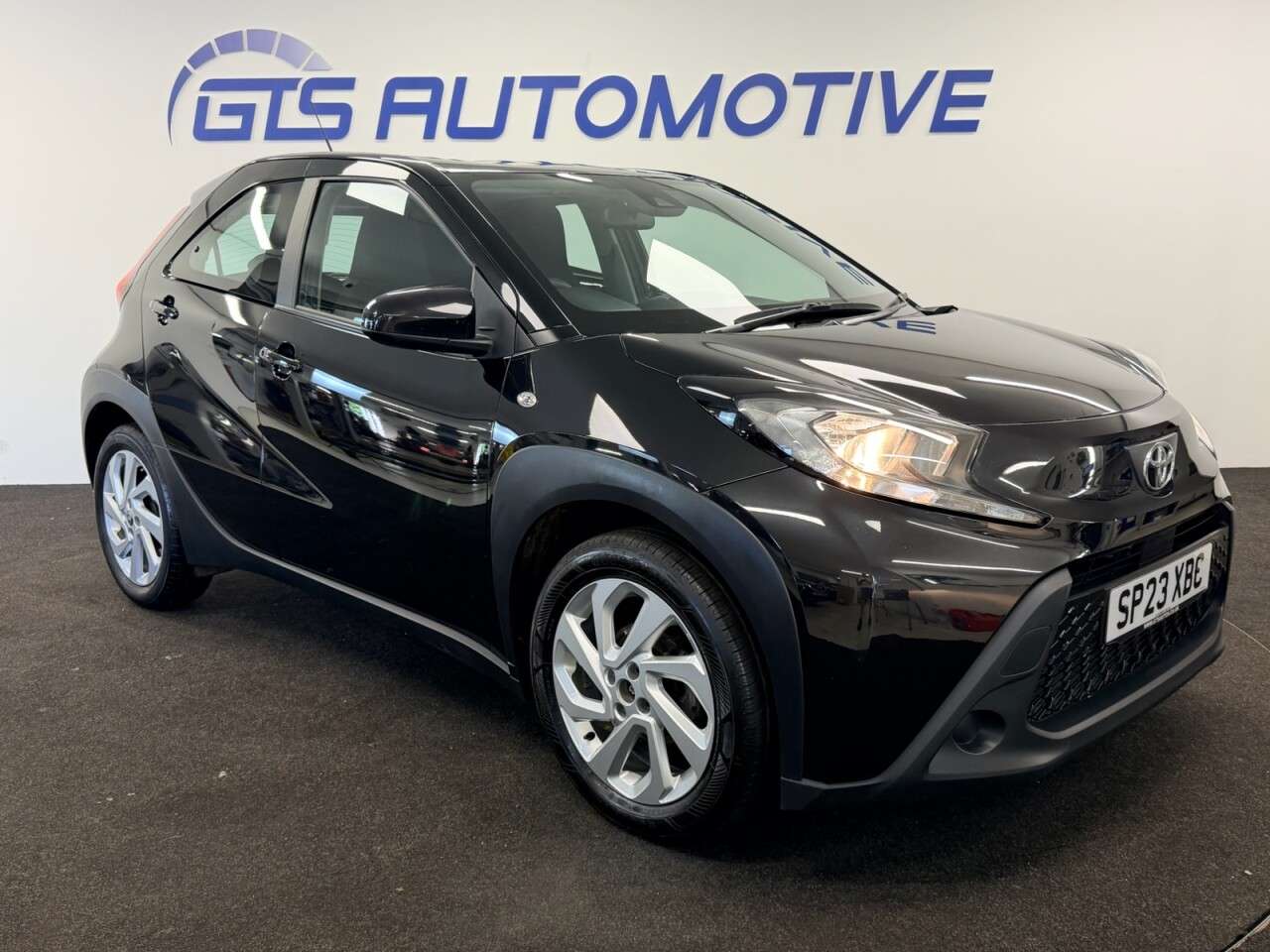 2023 TOYOTA AYGO X 2023 TOYOTA AYGO X