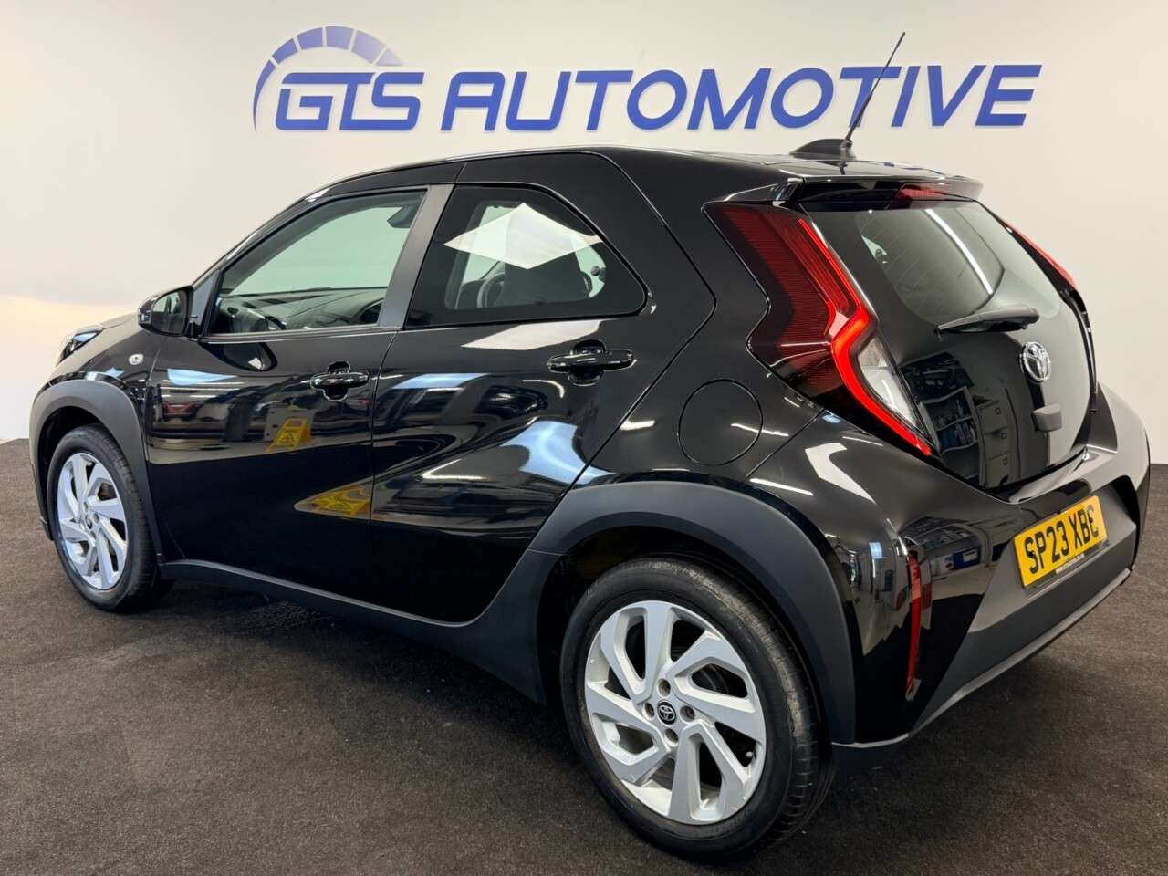 2023 TOYOTA AYGO X 2023 TOYOTA AYGO X