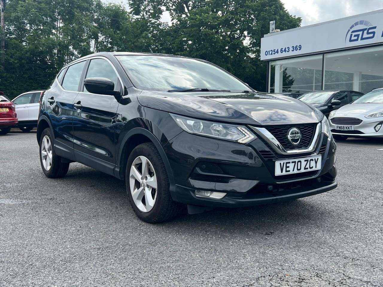 A 2021 NISSAN QASHQAI 1.3 DIG-T ACENTA PREMIUM 140 BHP + SAT NAV + REAR CAMERA A 2021 NISSAN QASHQAI 1.3 DIG-T ACENTA PREMIUM 140 BHP + SAT NAV + REAR CAMERA