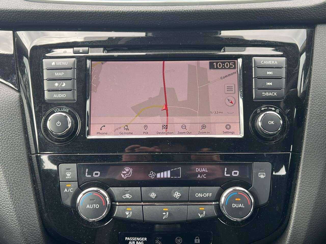 A 2021 NISSAN QASHQAI 1.3 DIG-T ACENTA PREMIUM 140 BHP + SAT NAV + REAR CAMERA A 2021 NISSAN QASHQAI 1.3 DIG-T ACENTA PREMIUM 140 BHP + SAT NAV + REAR CAMERA