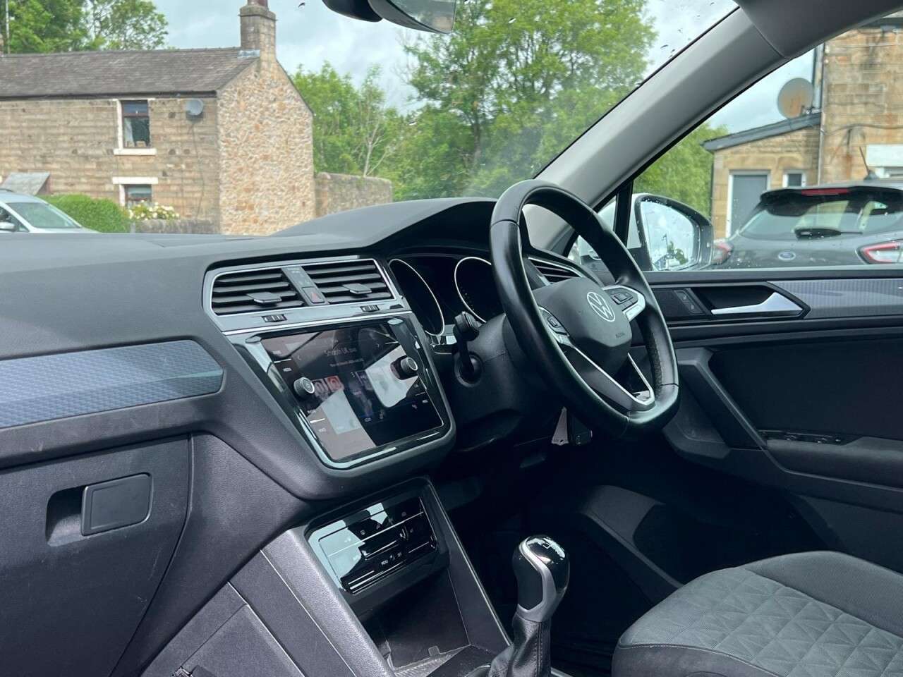 2021 VOLKSWAGEN TIGUAN 2021 VOLKSWAGEN TIGUAN