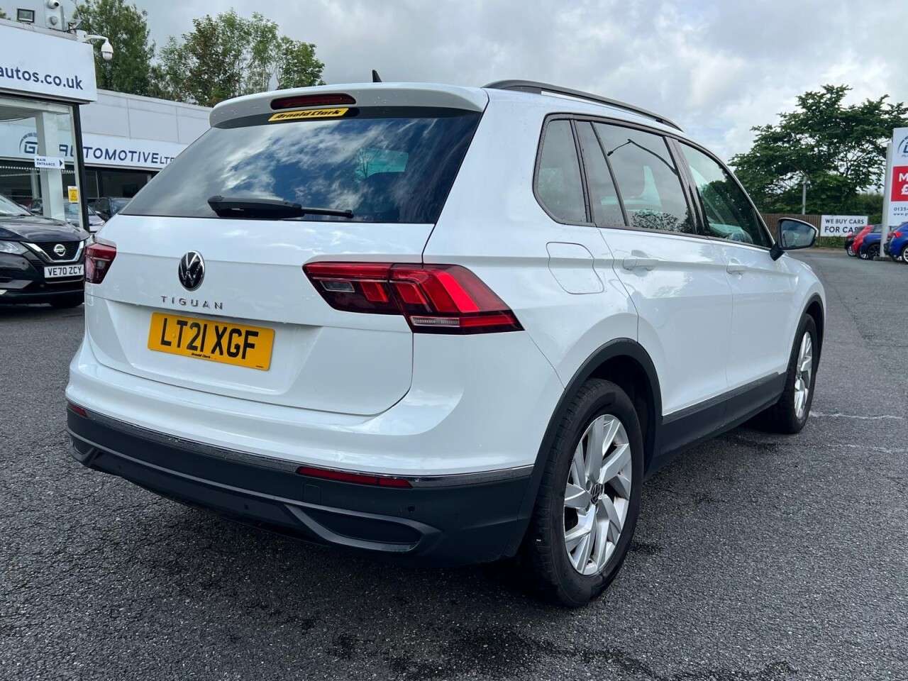 2021 VOLKSWAGEN TIGUAN 2021 VOLKSWAGEN TIGUAN
