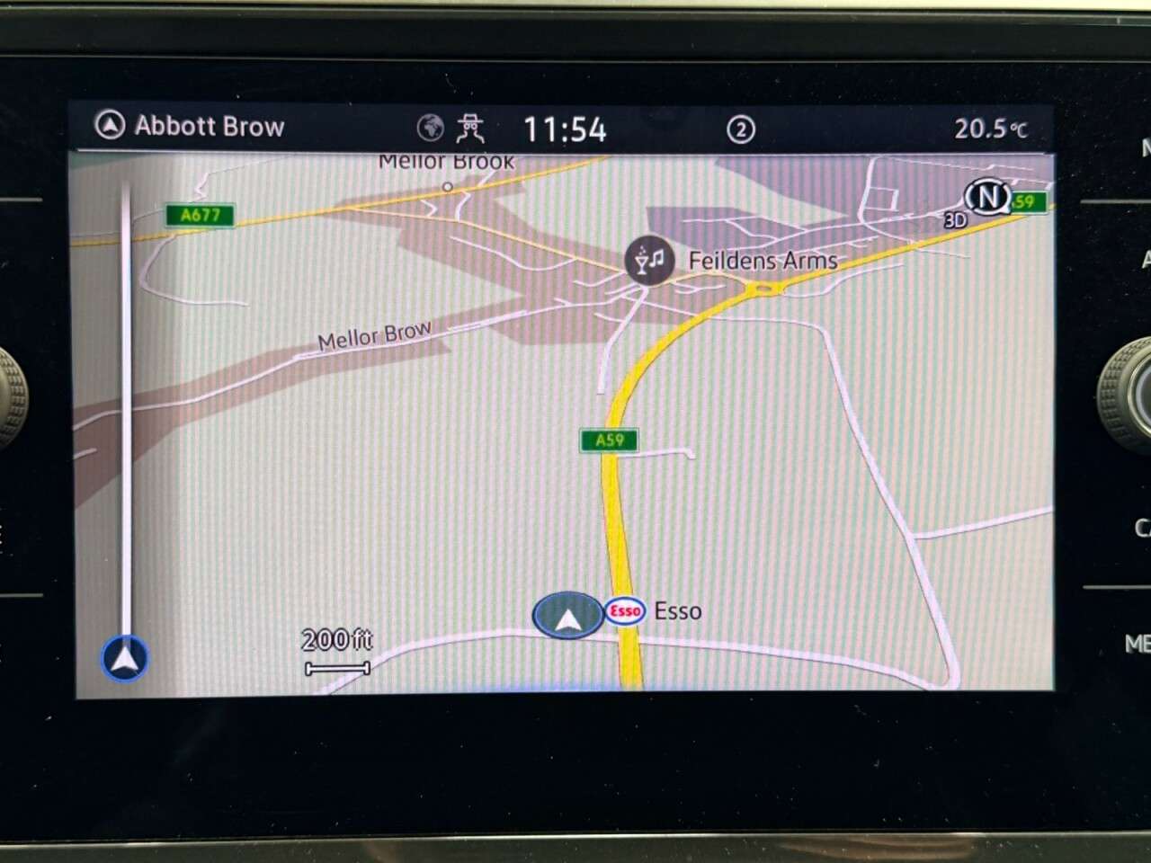 A 2021 VOLKSWAGEN TIGUAN 1.5 TSI LIFE 150 BHP + SAT NAV + PARKING SENSORS + APPLE PLAY SIX MONTH WAR A 2021 VOLKSWAGEN TIGUAN 1.5 TSI LIFE 150 BHP + SAT NAV + PARKING SENSORS + APPLE PLAY SIX MONTH WAR