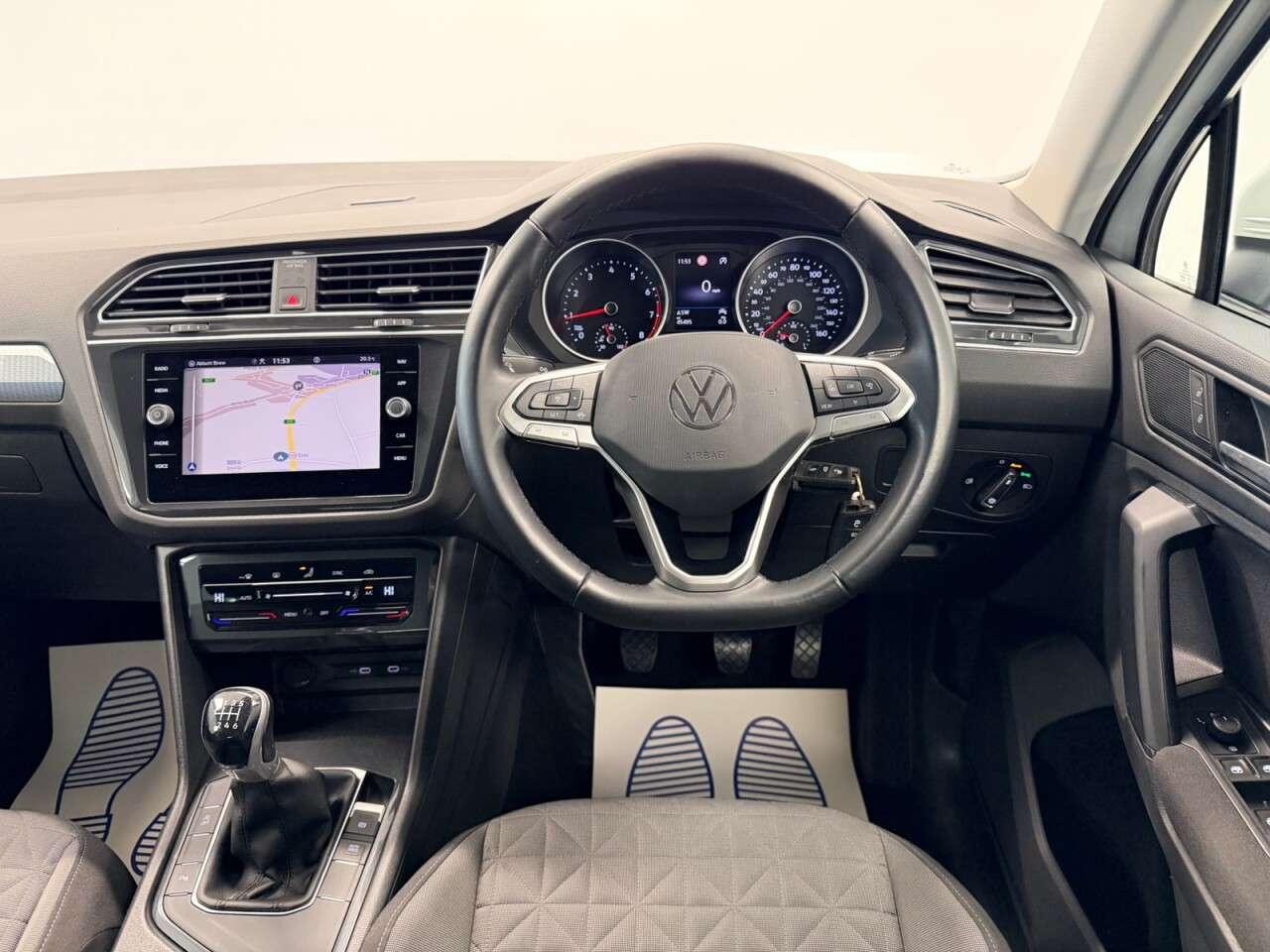2021 VOLKSWAGEN TIGUAN 2021 VOLKSWAGEN TIGUAN