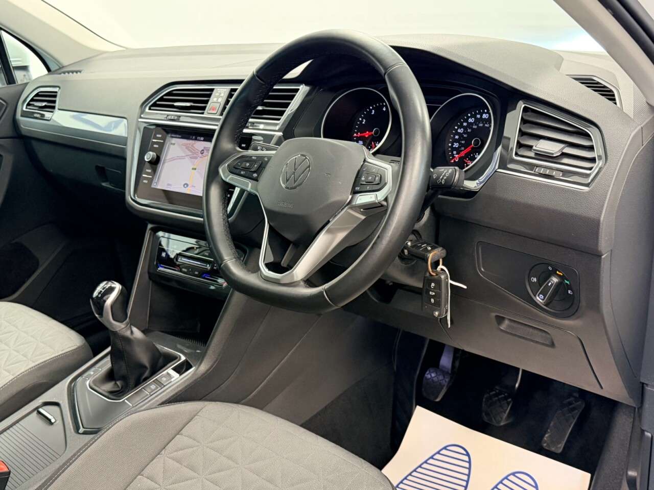 2021 VOLKSWAGEN TIGUAN 2021 VOLKSWAGEN TIGUAN