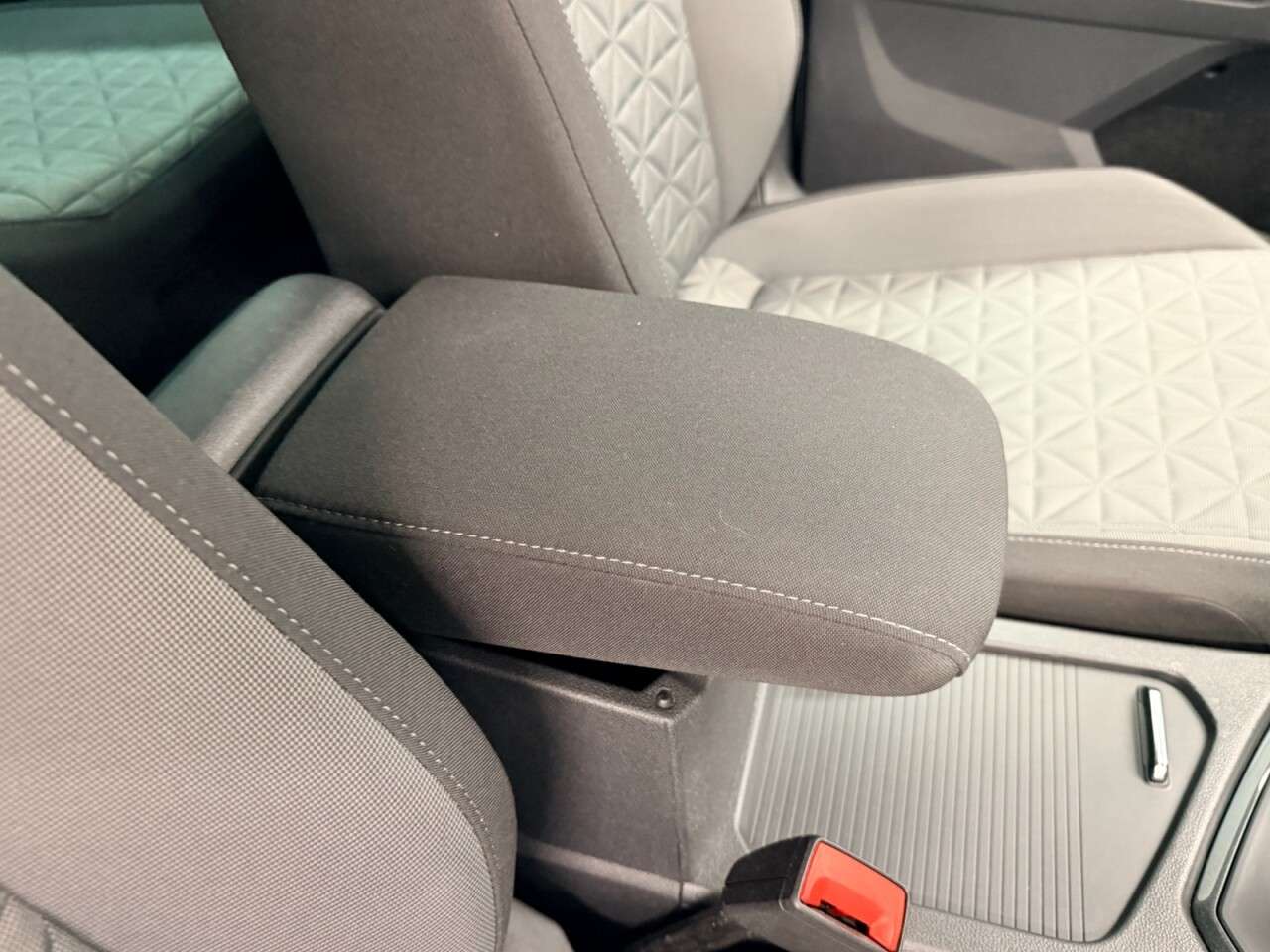 2021 VOLKSWAGEN TIGUAN 2021 VOLKSWAGEN TIGUAN