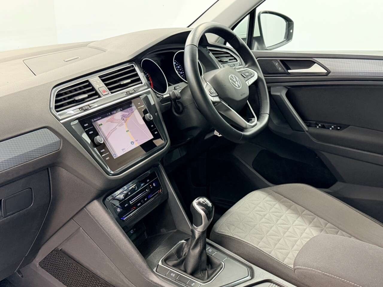 2021 VOLKSWAGEN TIGUAN 2021 VOLKSWAGEN TIGUAN