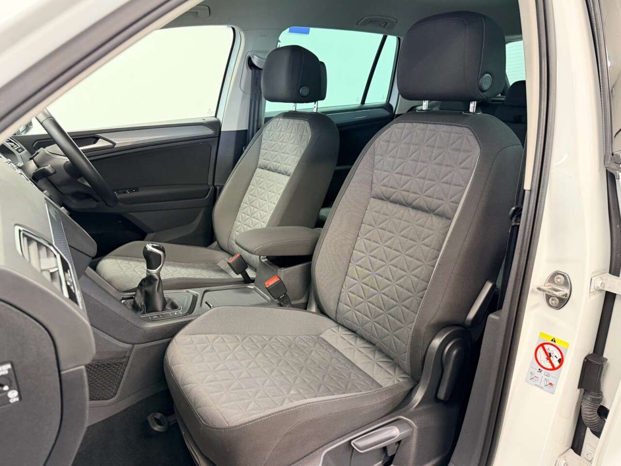 2021 VOLKSWAGEN TIGUAN 2021 VOLKSWAGEN TIGUAN