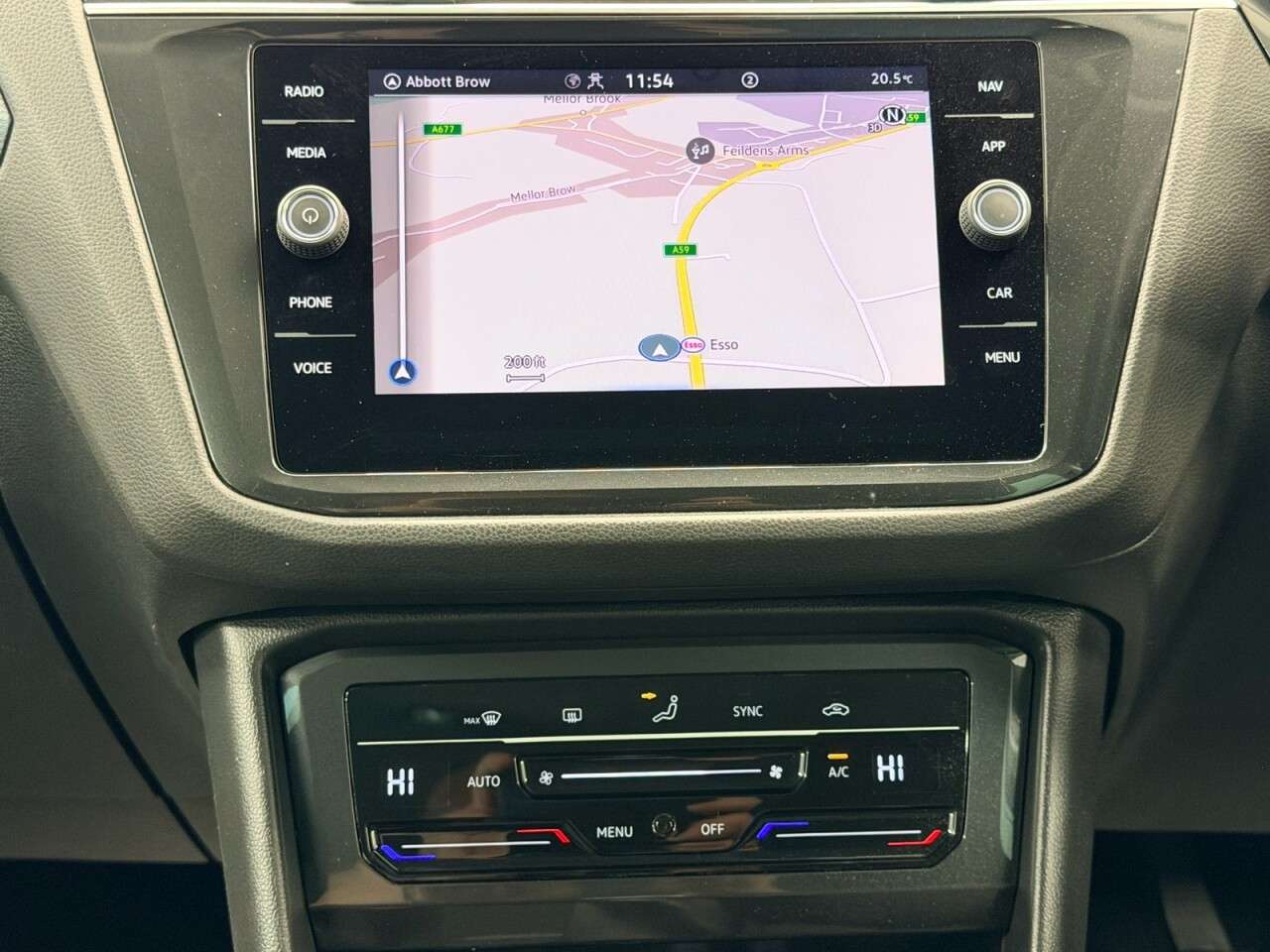 2021 VOLKSWAGEN TIGUAN 2021 VOLKSWAGEN TIGUAN
