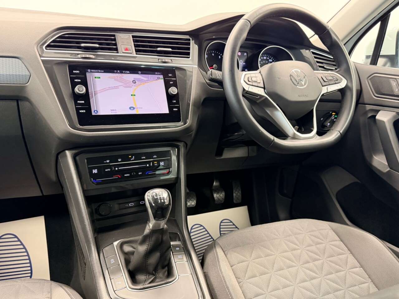 2021 VOLKSWAGEN TIGUAN 2021 VOLKSWAGEN TIGUAN