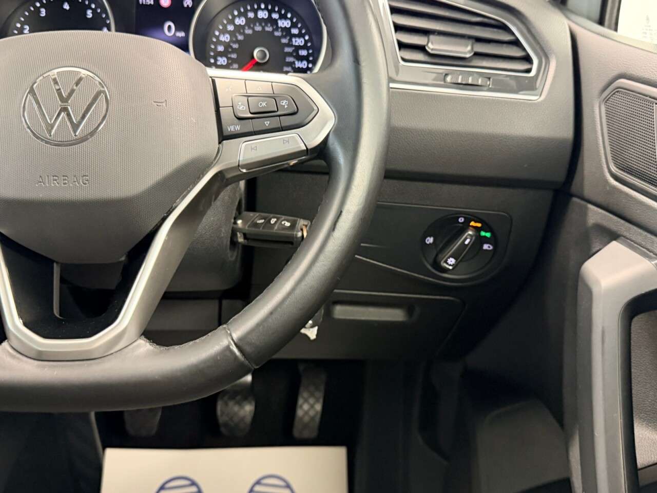 2021 VOLKSWAGEN TIGUAN 2021 VOLKSWAGEN TIGUAN