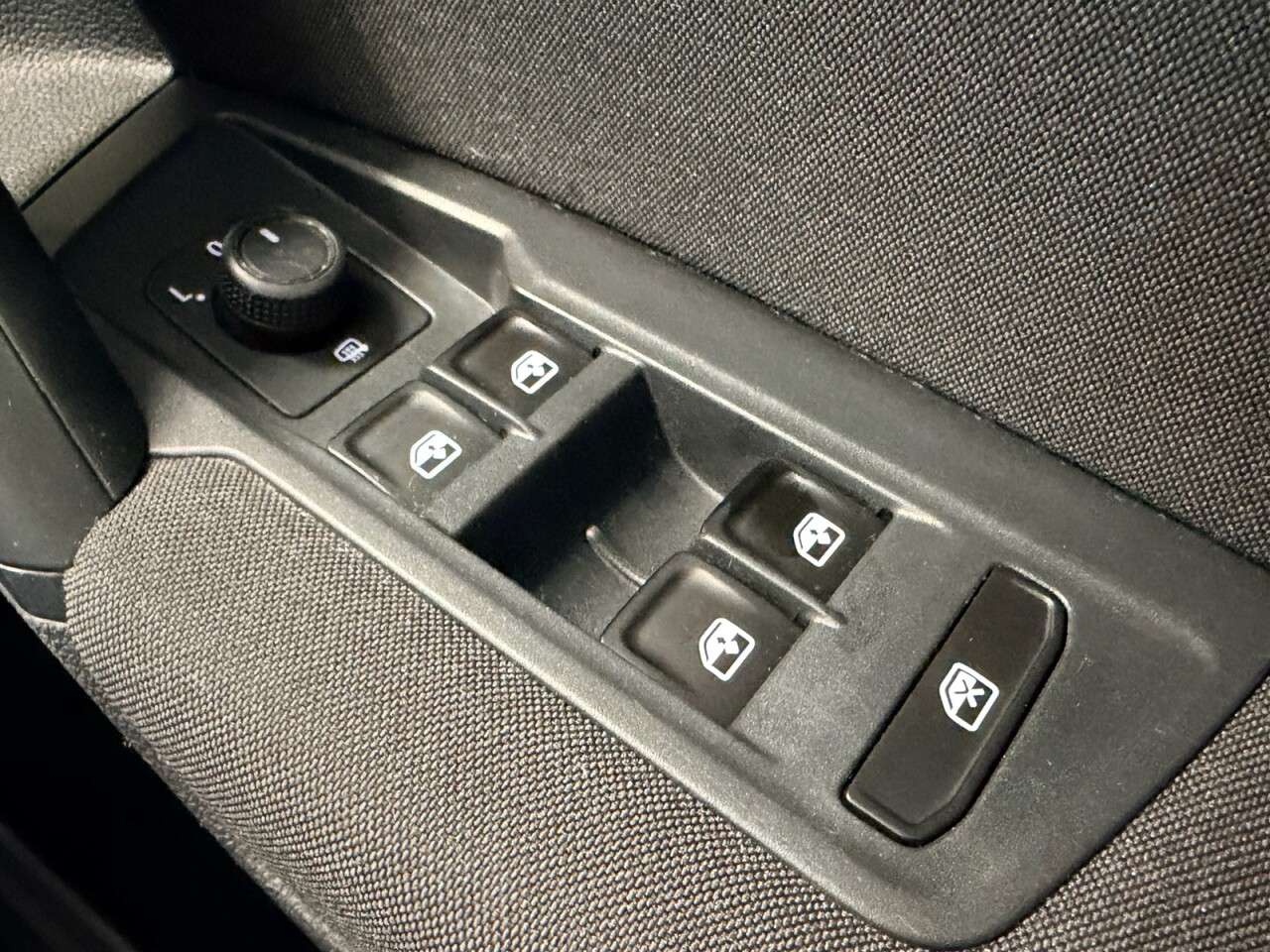 2021 VOLKSWAGEN TIGUAN 2021 VOLKSWAGEN TIGUAN