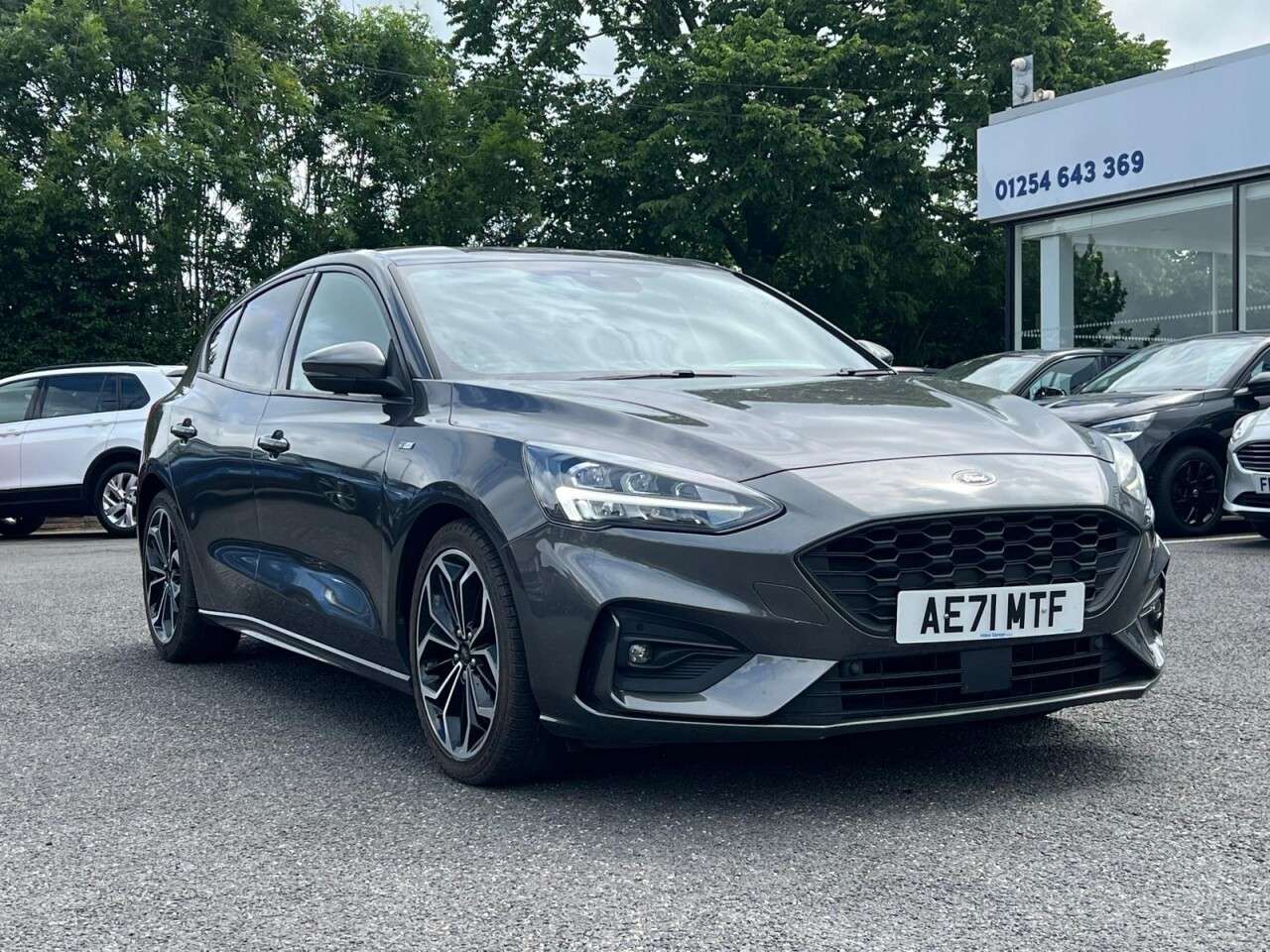 A 2021 FORD FOCUS 1.5D ECOBLUE ST-LINE X FIVE DOOR 120 BHP + SAT NAV + HEATED SEATS A 2021 FORD FOCUS 1.5D ECOBLUE ST-LINE X FIVE DOOR 120 BHP + SAT NAV + HEATED SEATS