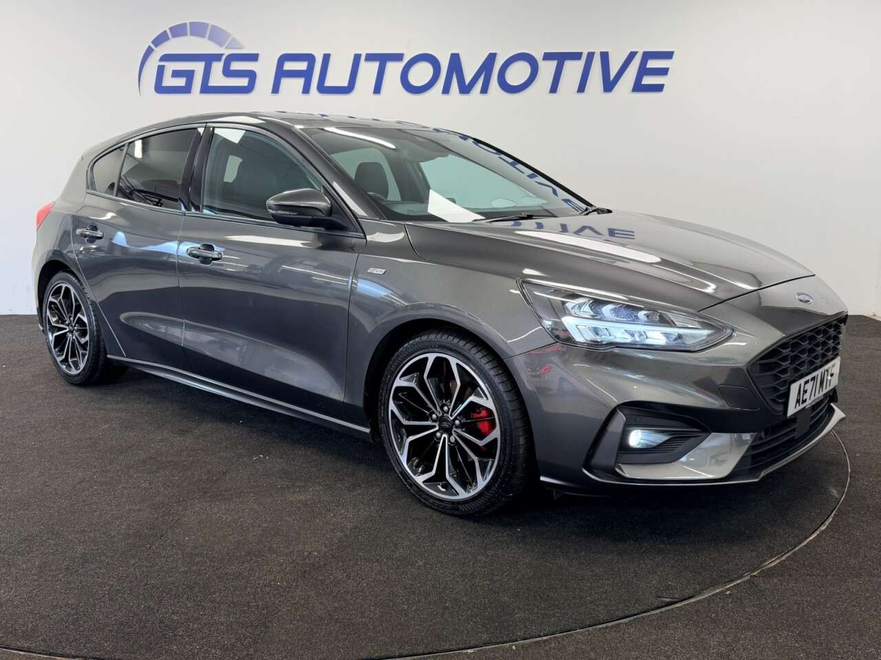 A 2021 FORD FOCUS 1.5D ECOBLUE ST-LINE X FIVE DOOR 120 BHP + SAT NAV + HEATED SEATS SIX MONTH A 2021 FORD FOCUS 1.5D ECOBLUE ST-LINE X FIVE DOOR 120 BHP + SAT NAV + HEATED SEATS SIX MONTH