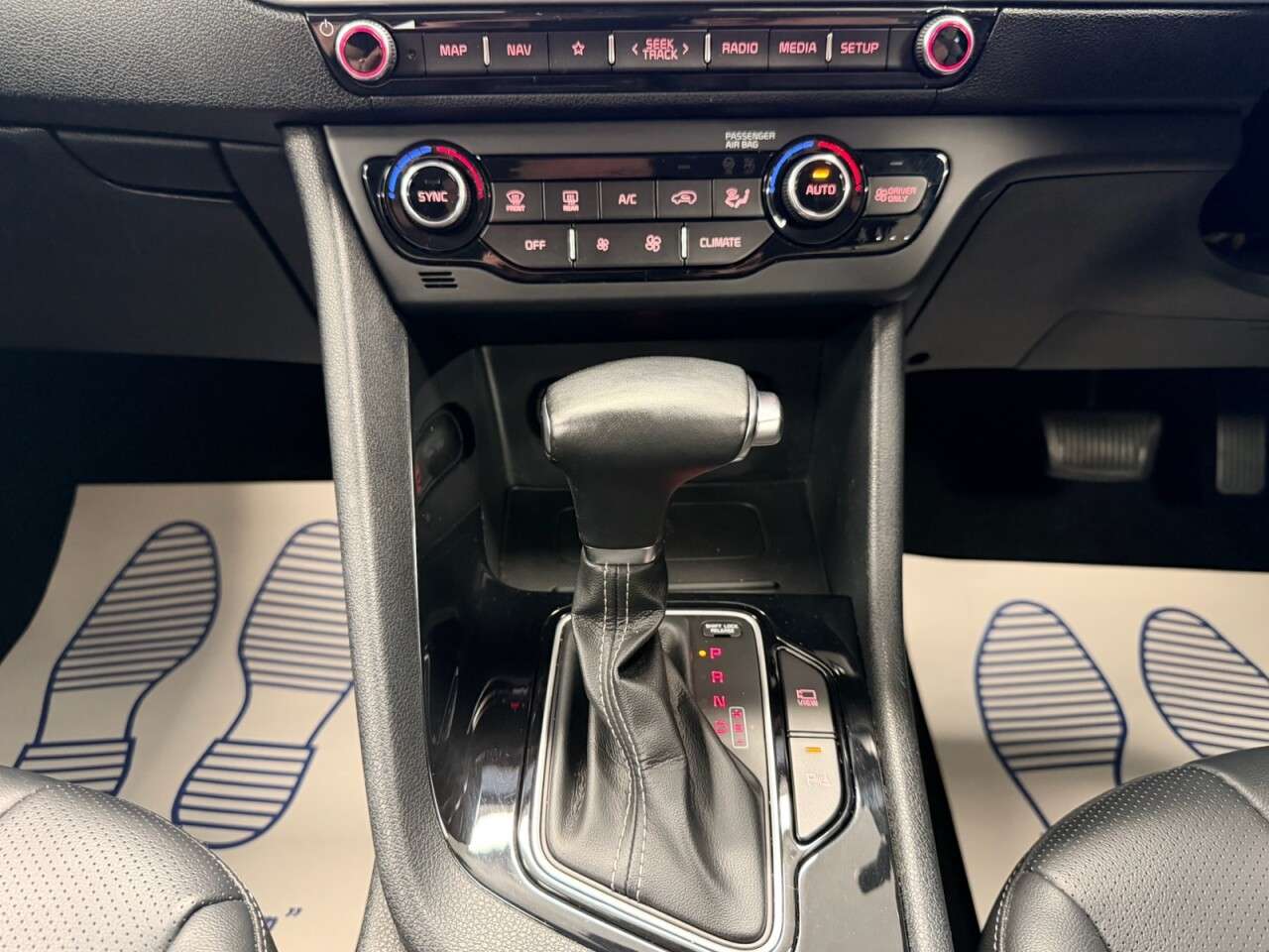2019 KIA NIRO 2019 KIA NIRO