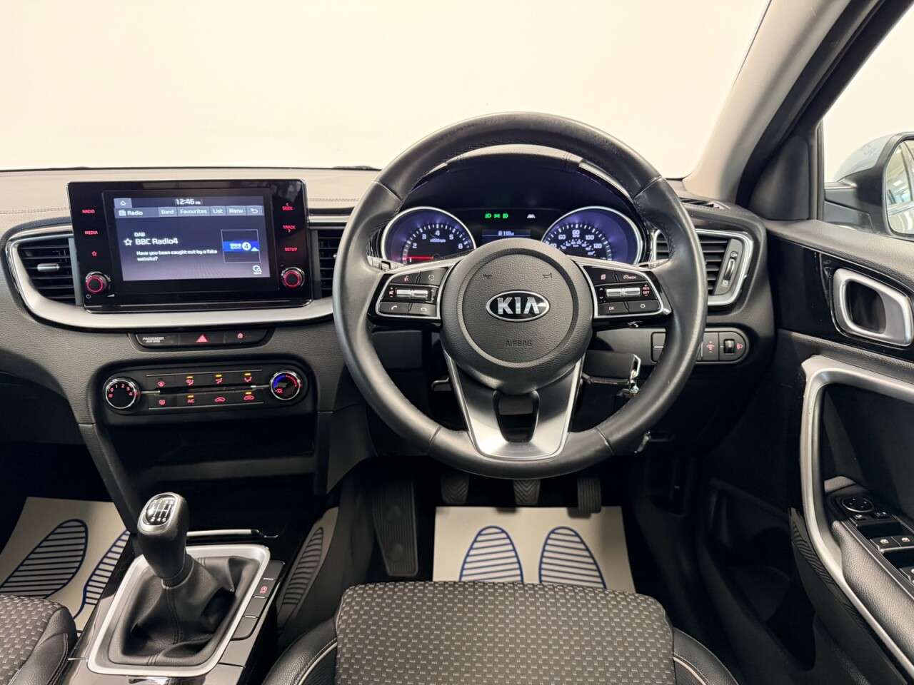 2020 KIA XCEED 2020 KIA XCEED