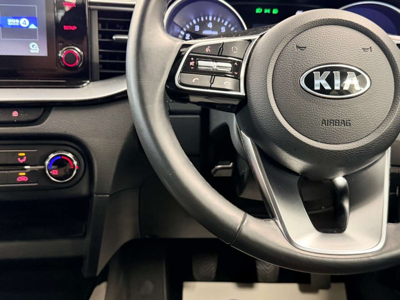 2020 KIA XCEED 2020 KIA XCEED