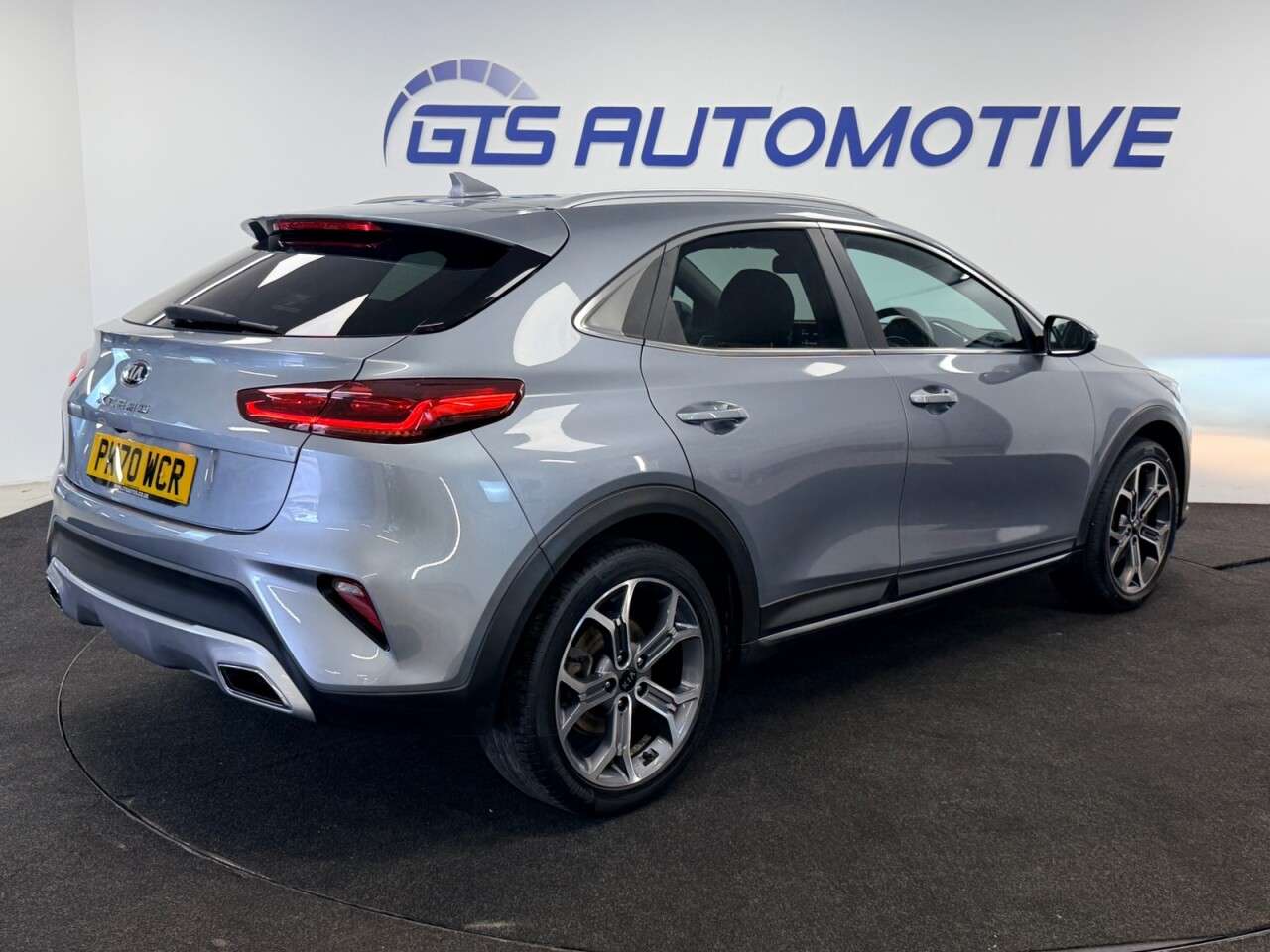 2020 KIA XCEED 2020 KIA XCEED