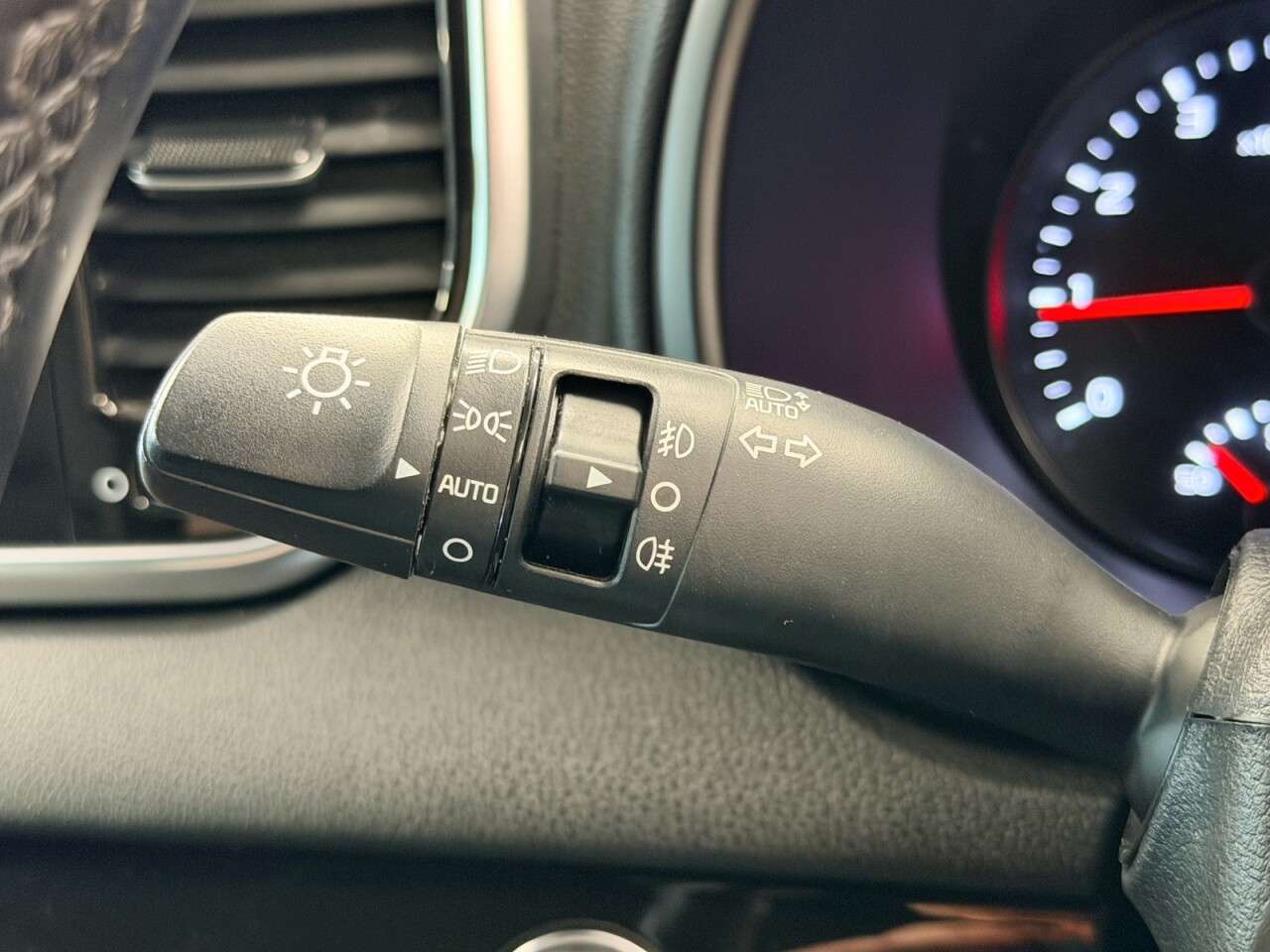 2019 KIA SPORTAGE 2019 KIA SPORTAGE