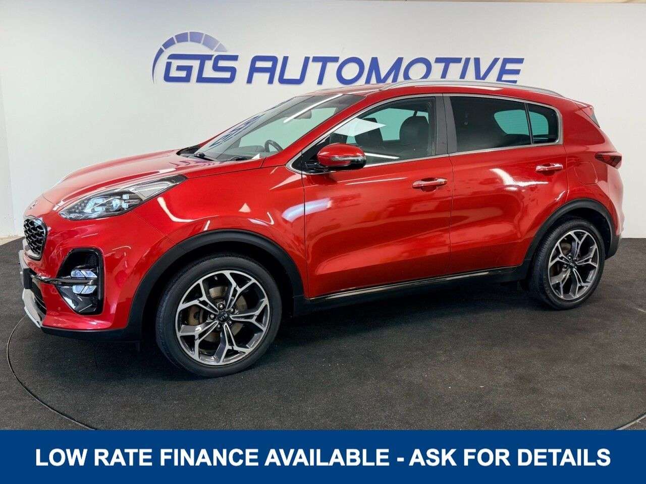 A 2019 KIA SPORTAGE 1.6 T-GDi GT-LINE 175 BHP + SAT NAV + HEATED LEATHER SIX MONTH WARRANTY JUN A 2019 KIA SPORTAGE 1.6 T-GDi GT-LINE 175 BHP + SAT NAV + HEATED LEATHER SIX MONTH WARRANTY JUN