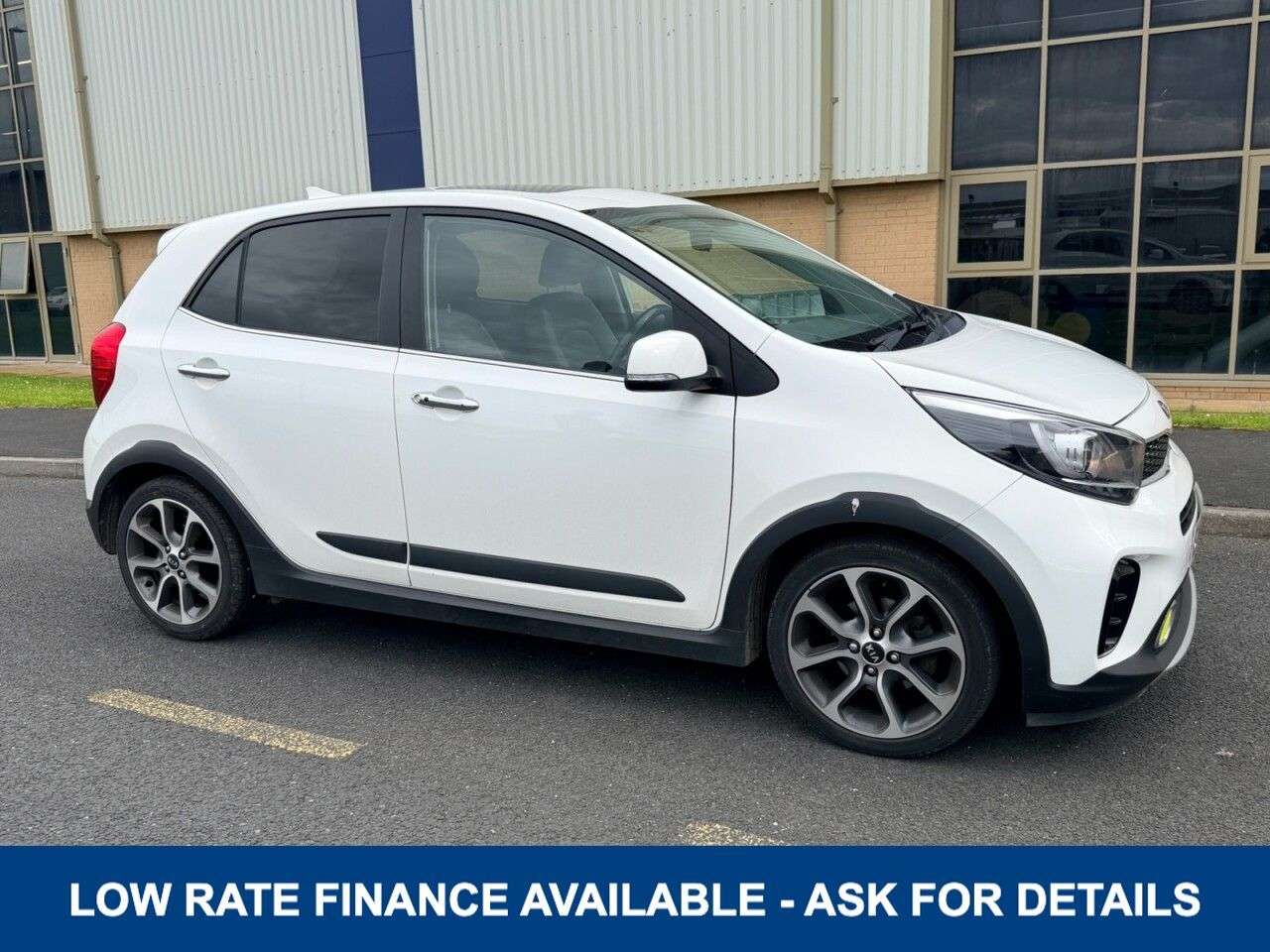 A 2019 KIA PICANTO 1.25 X-LINE S FIVE DOOR AUTO 85 BHP + SAT NAV + GLASS SUNROOF A 2019 KIA PICANTO 1.25 X-LINE S FIVE DOOR AUTO 85 BHP + SAT NAV + GLASS SUNROOF